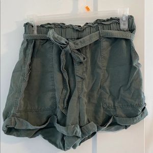 Aerie green shorts - small